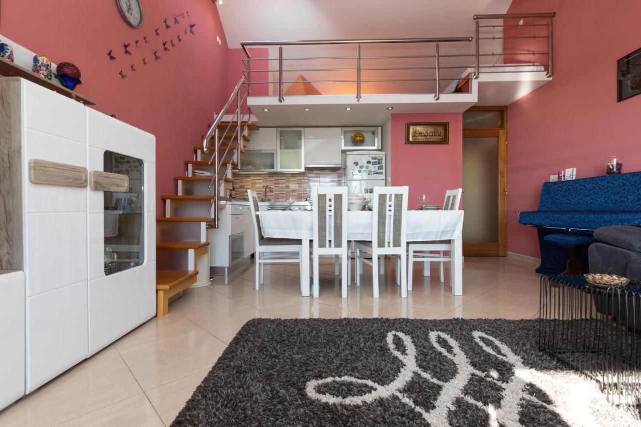 Apartman Monika Omis Ngoại thất bức ảnh