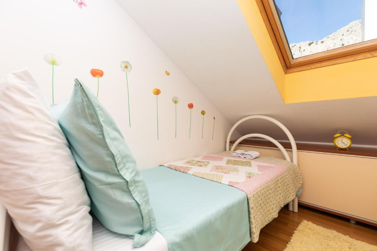 Apartman Monika Omis Ngoại thất bức ảnh