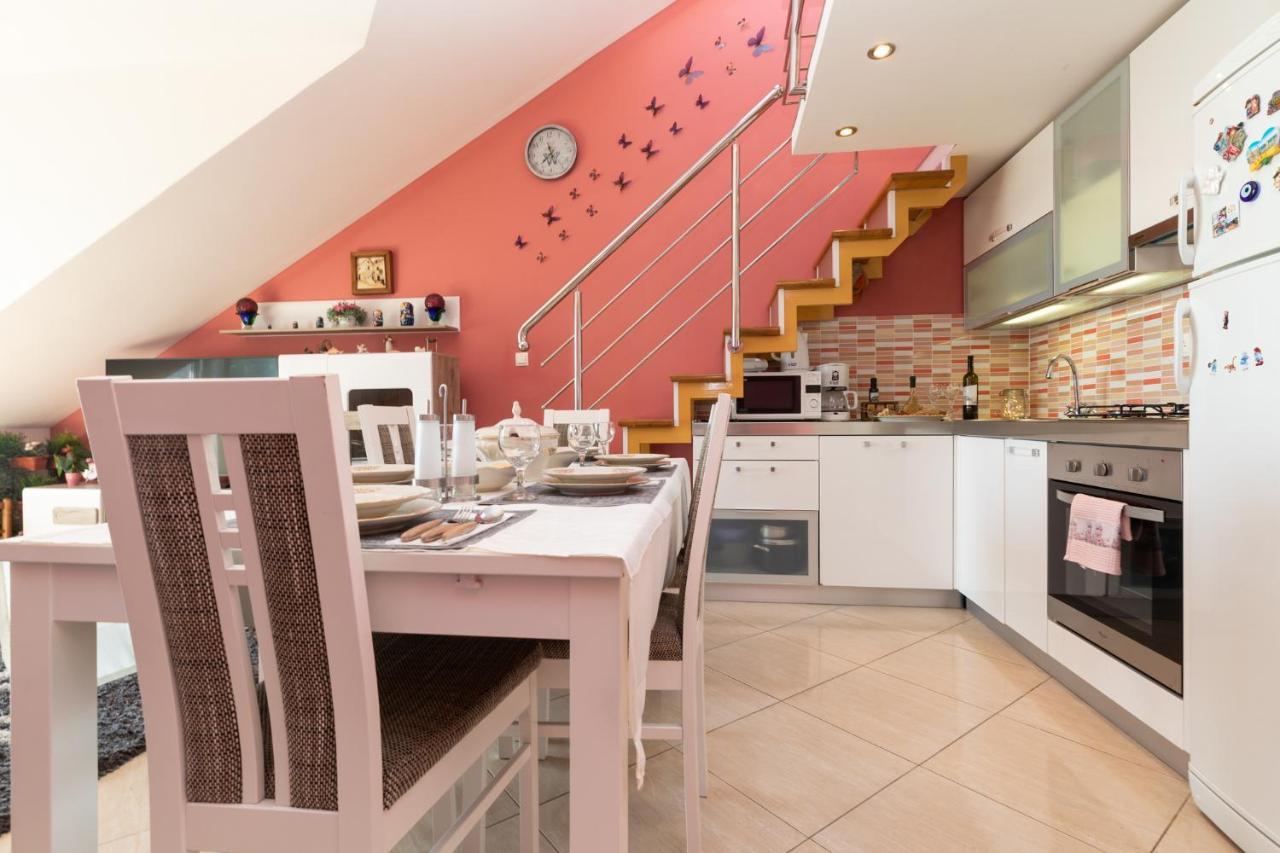 Apartman Monika Omis Ngoại thất bức ảnh